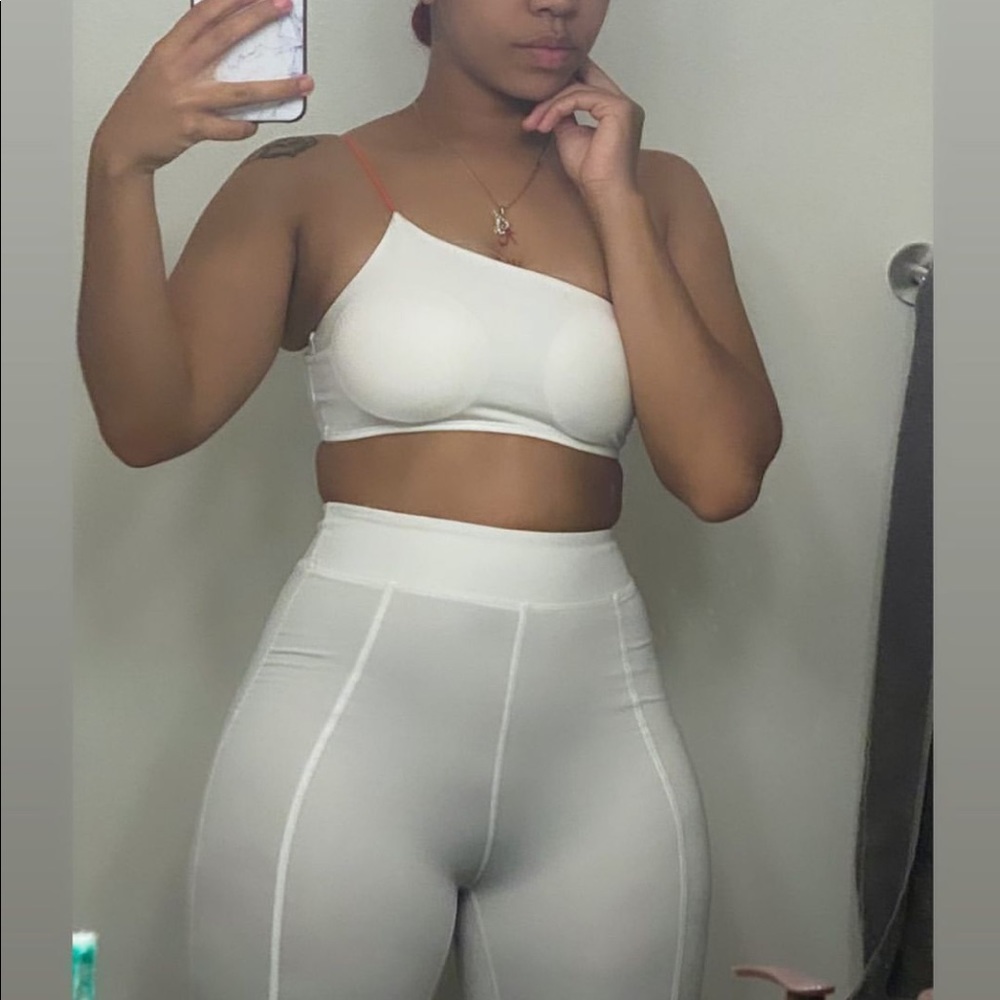 2 piece crop set